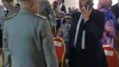 صورة كيفه : لقاء بين وزير الدفاع و القائد العام للجيش يثير وسائل  التواصل