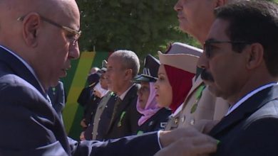 صورة كيفه : توشيح المدير الجهوي للتعليم لولاية لعصابه بوسام هام