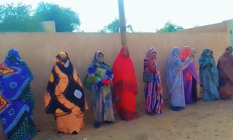 صورة كيفه : عشرات المدرسين يحتجون على الإعتداء على زميلهم في العاصمة
