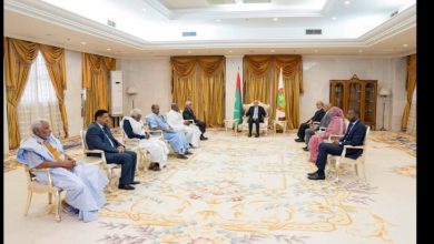 صورة الأمين العام ل ( CNTM) محمدن الرباني  يلخص لقاءه مع رئيس الجمهورية